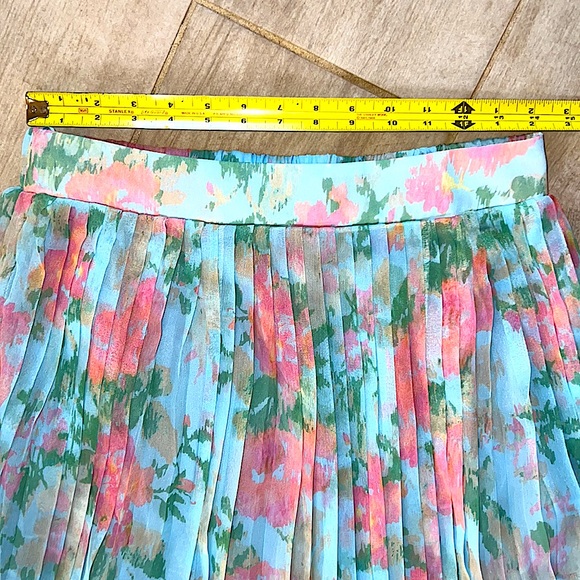 NWOT Ontwelfth Tulle Floral Front Slit Maxi Skirt - Picture 3 of 9